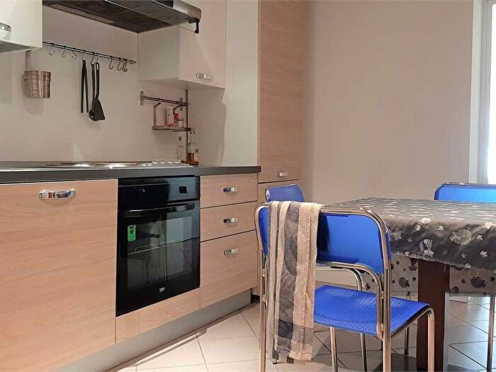 Appartamento trilocale in affitto in via Suffragio, Centro Storico, Trento