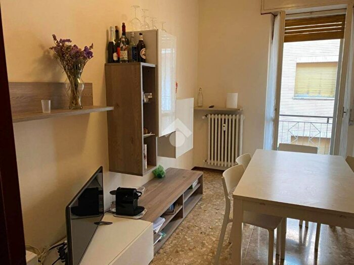 Appartamento bilocale in affitto in Viale Sicilia, San Giovannino Pompieri, Pavia
