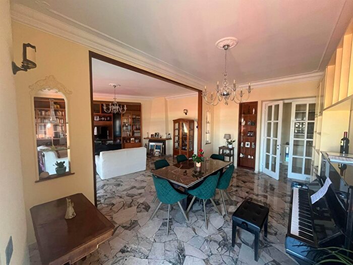 Appartamento con 5 locali in vendita in Terni