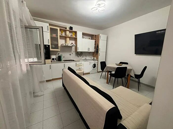 Appartamento bilocale in vendita in V della Pisana, Roma