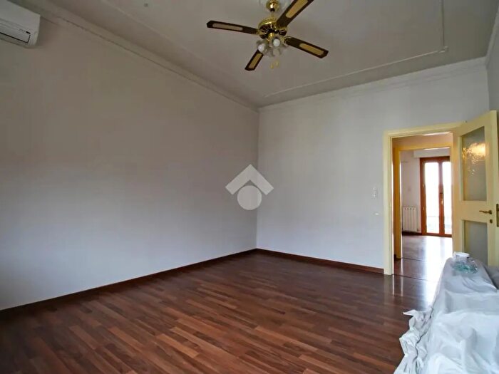 Appartamento con 5 locali in vendita in Via Igino Simboli, Recanati