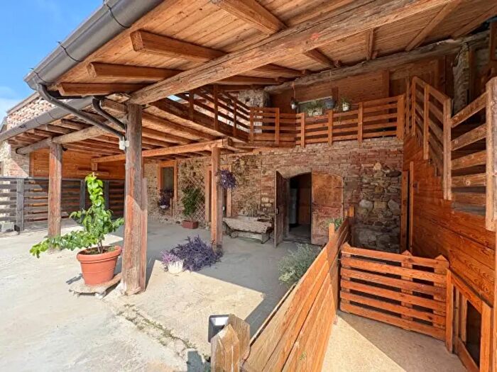 Casa quadrilocale in vendita in Vigolzone