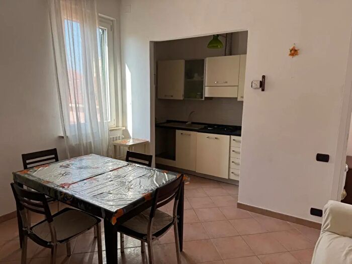 Appartamento trilocale in vendita in Via Pisa, Follonica