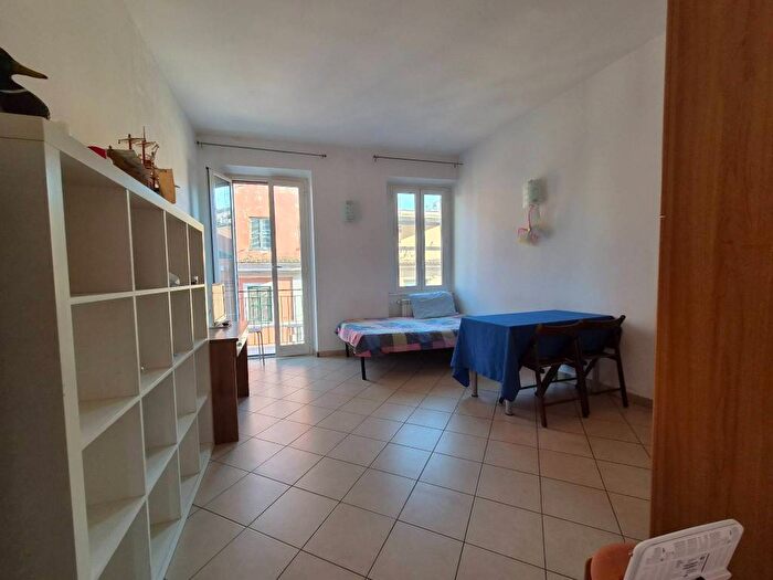 Appartamento trilocale in affitto in Via Visconte Maggiolo, Pigneto, Roma