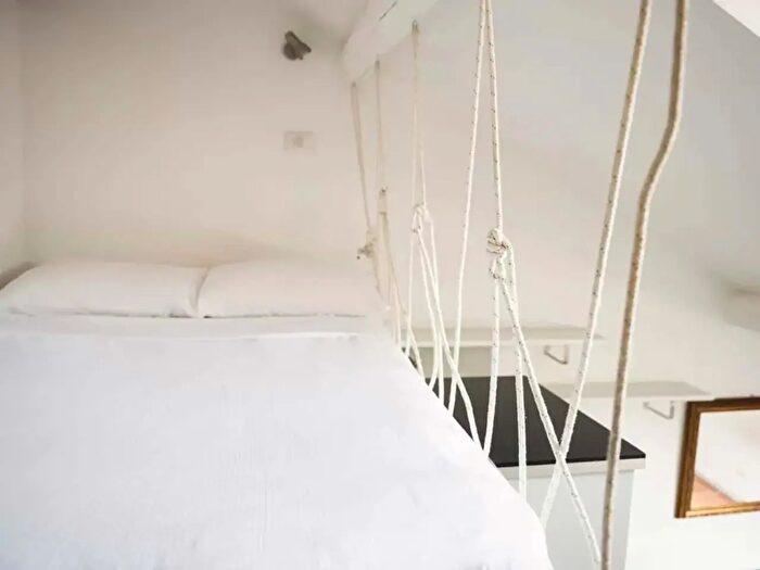 Appartamento monolocale in affitto in Viale Bligny, Milano