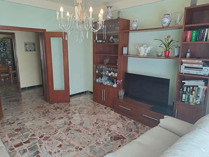 Appartamento con 5 locali in vendita in San Giuliano Terme