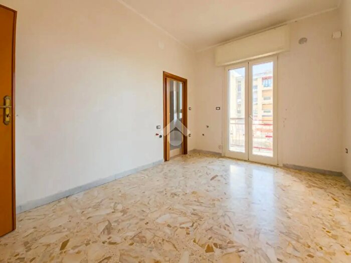 Appartamento trilocale in vendita in Vicolo Francescani, Manfredonia