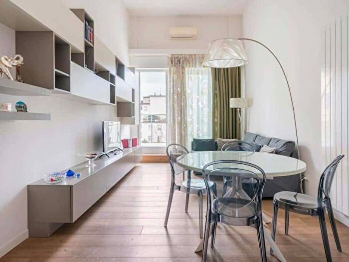 Appartamento bilocale in affitto in Via dello Statuto, Leopoldo Vittorio Emanuele Statuto, Firenze