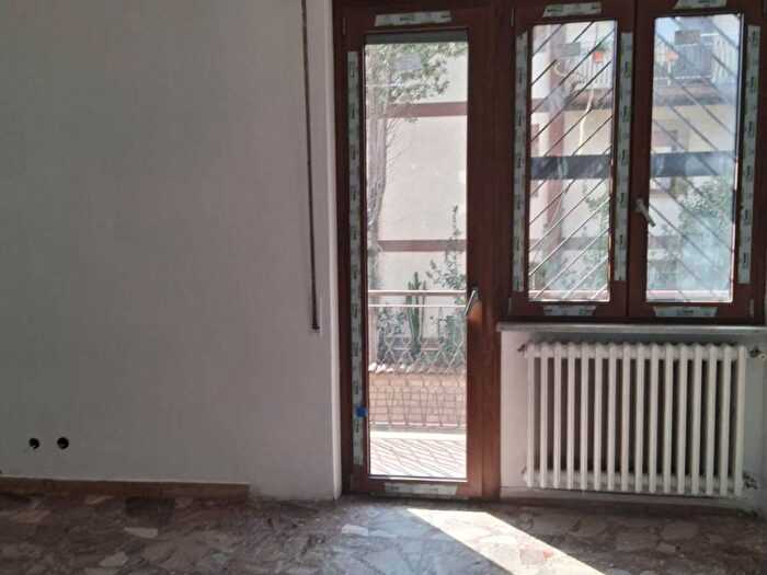 Appartamento quadrilocale in affitto in Via Assoro, Borghesiana, Roma