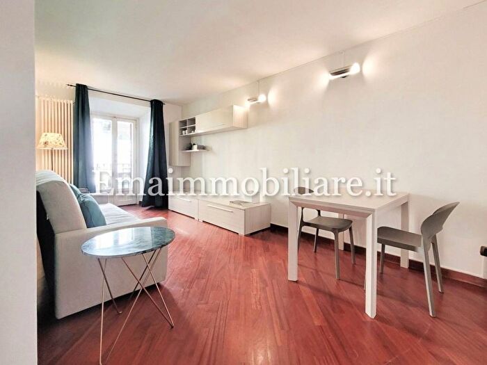 Appartamento bilocale in affitto in Via Marghera, Frua, Milano