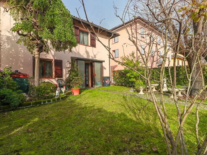 Casa quadrilocale in vendita in Via Santa Maria in Duno, Bentivoglio