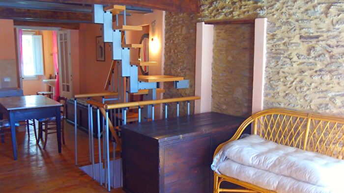 Casa bilocale in vendita in Stazzema