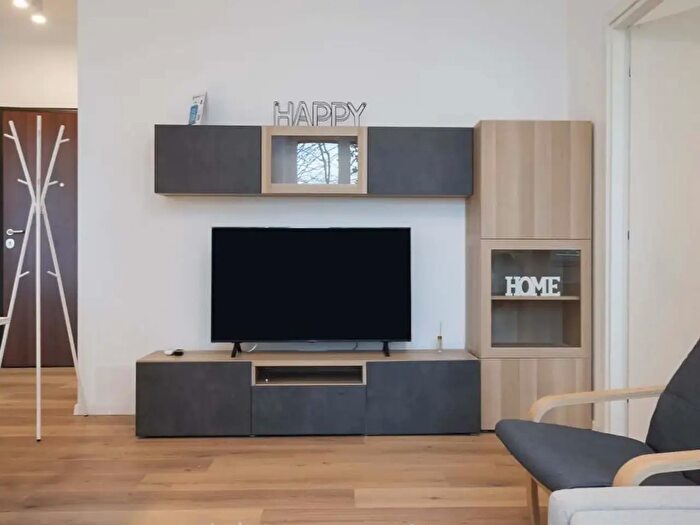 Appartamento monolocale in affitto in Via Giambellino, Milano