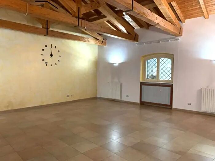 Casa con 6 locali in vendita in Via Attilio Regolo, Sora