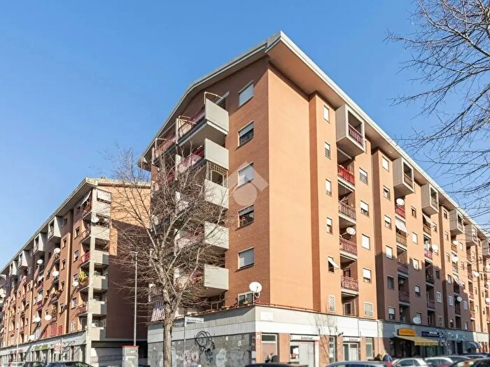 Appartamento bilocale in affitto in Viale della Grande Muraglia, Roma