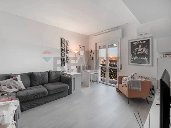 Appartamento bilocale in vendita in Via IV Novembre, Cinisello Balsamo