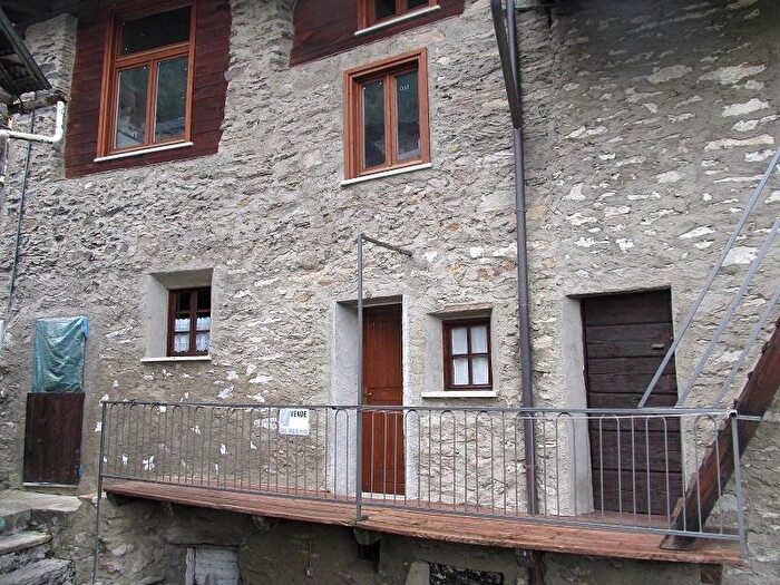 Casa quadrilocale in vendita in Torre Di Santa Maria