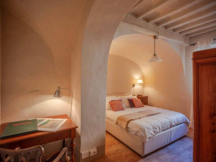 Appartamento trilocale in affitto in Via San Lino, Centro, Volterra