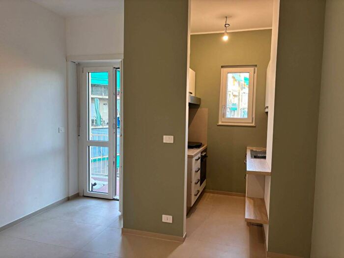 Appartamento trilocale in affitto in Santa Rita, Torino