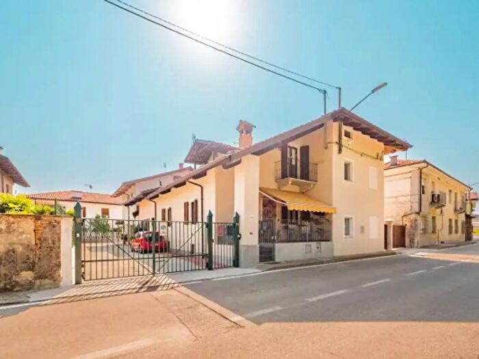 Appartamento quadrilocale in vendita in Via Roata Chiusani, Centallo