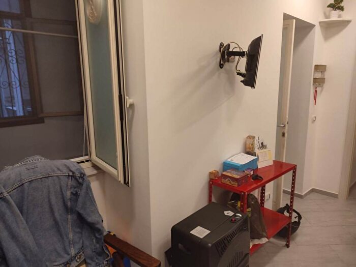 Appartamento bilocale in affitto in Vico Tiratoio, Quartieri Spagnoli, Napoli