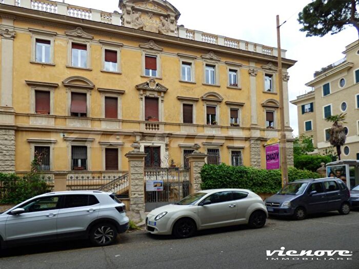 Appartamento trilocale in affitto in Mazzini Delle Vittorie, Roma