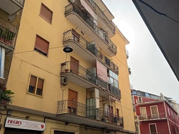 Appartamento trilocale in vendita in Via Salerno, Battipaglia