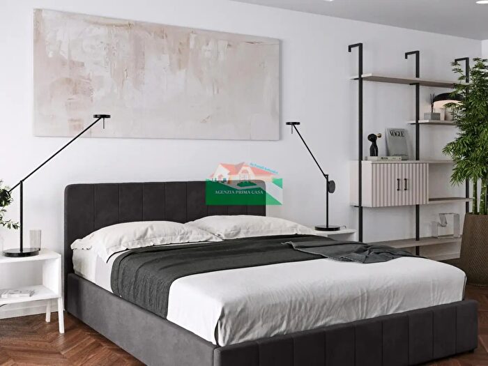 Appartamento trilocale in vendita in Via Valter Triossi, Ravenna