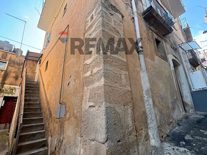 Appartamento bilocale in vendita in Via Amore Snc, Caltagirone