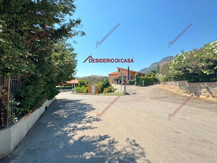 Casa quadrilocale in vendita in XjvPx SantOnofrio Pa Italia, Trabia