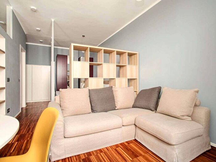 Appartamento bilocale in affitto in Via Piero della Francesca, Sempione, Milano