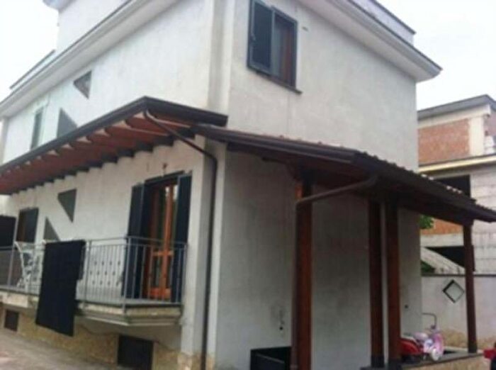 Casa con 6 locali in vendita in Via San Gennaro Snc, Nola