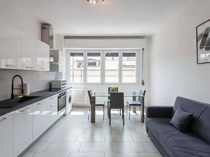 Appartamento monolocale in affitto in Via Melchiorre Gioia, Milano