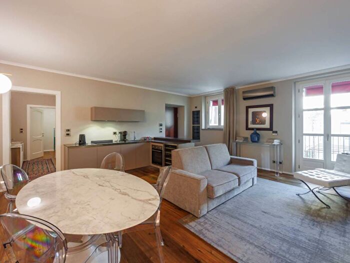 Appartamento bilocale in affitto in Piazza San Carlo, Via Roma, Torino