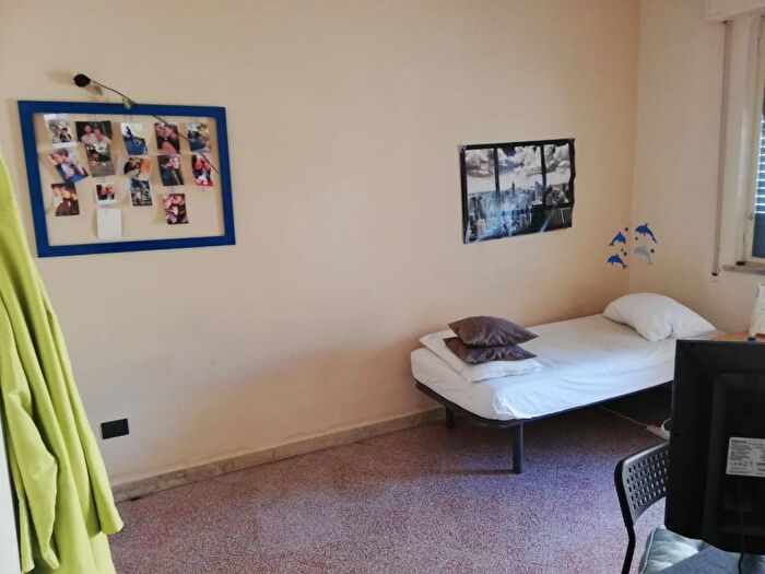 Appartamento quadrilocale in affitto in Via Gustavo Roccella, Montegrappa, Palermo