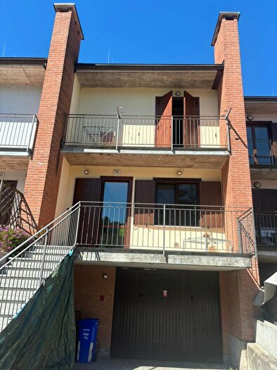 Casa con 6 locali in vendita in Fornovo Di Taro