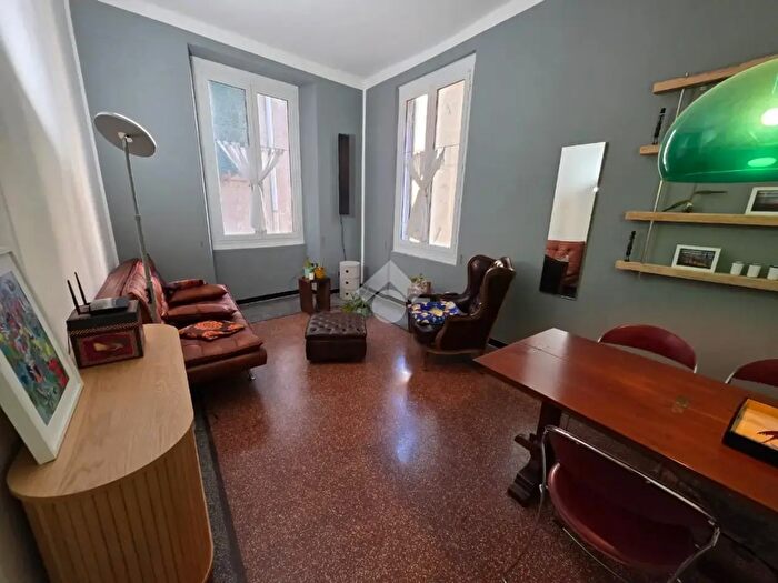 Appartamento trilocale in vendita in Piazzetta Boccanegra, Genova