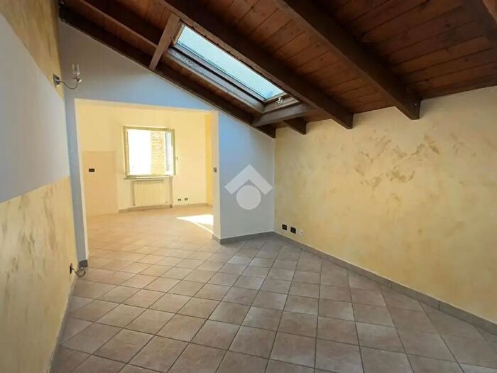 Appartamento trilocale in affitto in Via Mazzini, Crescentino