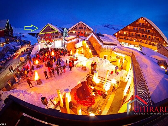 Appartamento con 5 locali in affitto in Via Corona Boreale, Frabosa Sottana