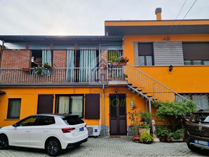 Appartamento quadrilocale in vendita in Via Mazza, Casalpusterlengo