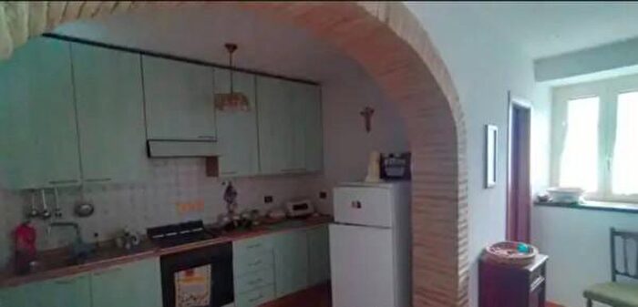 Casa monolocale in vendita in Villa Farrelli, Amandola