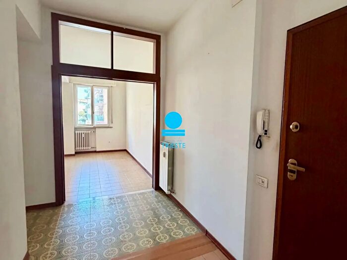 Appartamento trilocale in vendita in Pesaro