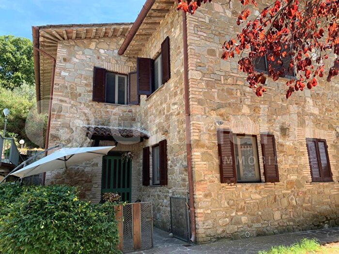 Appartamento trilocale in affitto in Via Ponte San Vetturino, Pieve San Nicolò San Martino, Assisi