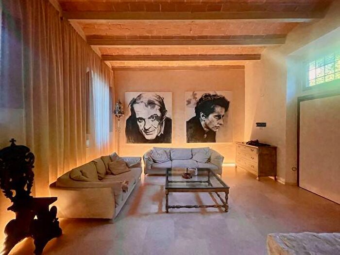 Appartamento con 5 locali in affitto in Via della Covacchia, Serpiolle, Firenze