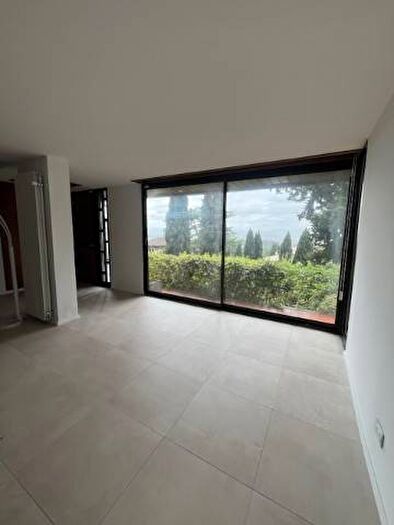 Casa con 6 locali in affitto in Via dei Massoni, Bolognese, Firenze