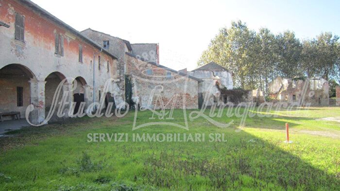 Casa in vendita in Cascina Bottedo, Lodi