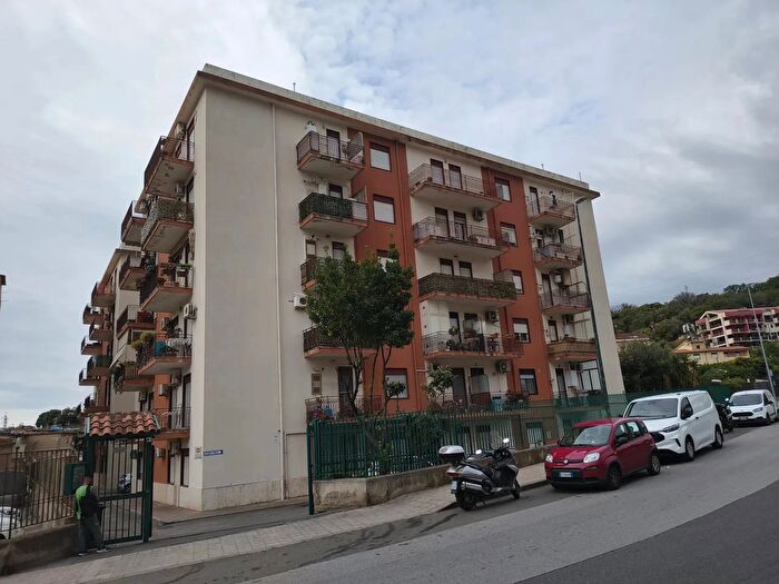 Appartamento monolocale in affitto in Messina