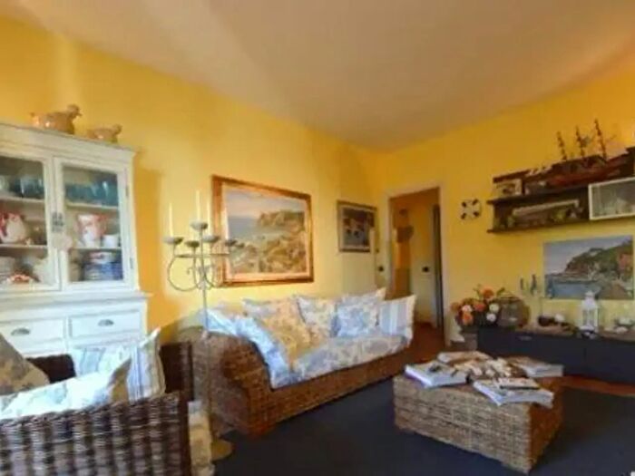 Casa con 5 locali in vendita in Rosignano Marittimo