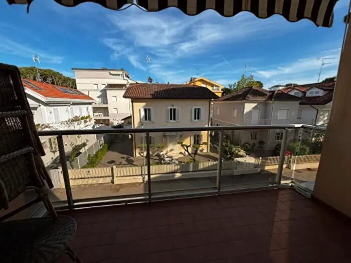 Appartamento quadrilocale in affitto in Viale Francesco Baracca, Riccione