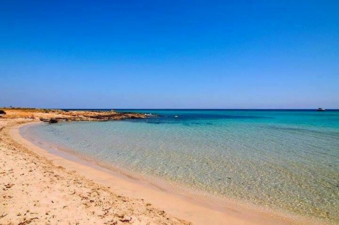 Casa quadrilocale in vendita in Strada Consortile, Noto